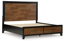 Load image into Gallery viewer, Kraeburn King Panel Storage Bed
