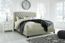 Load image into Gallery viewer, Jerary Queen Upholstered Bed with Mattress
